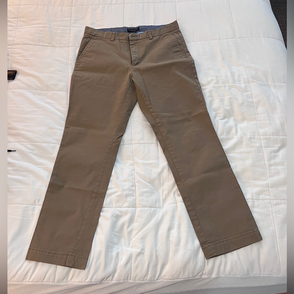 Banana Republic Aiden Chino
